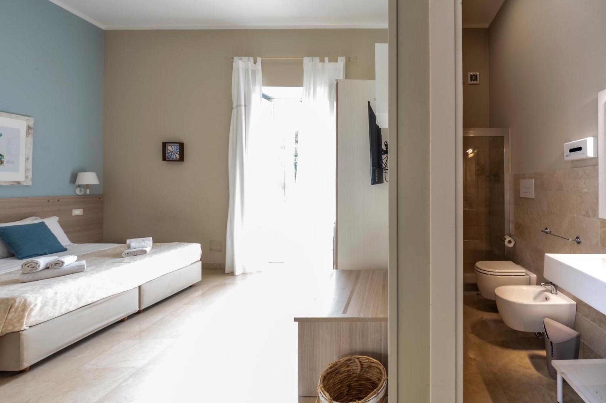 Le Mura - Charme Rooms Trapani Eksteriør billede